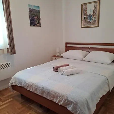 Vesna Vabriga Apartman *