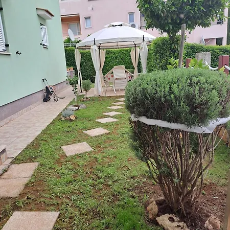 Apartment Vesna Vabriga